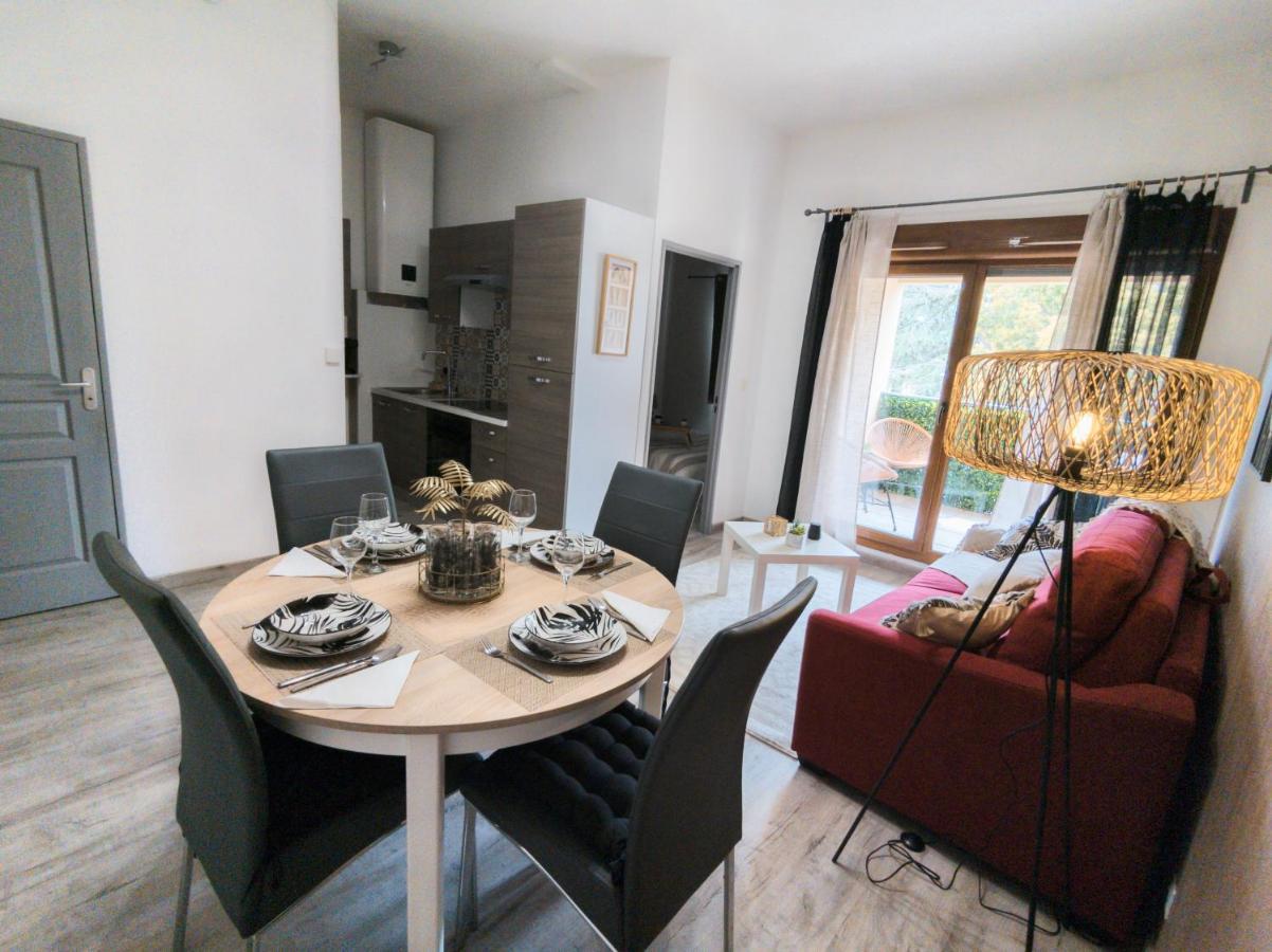 Appartement Moderne Central Avec Piscine, Garage Prive Et Terrasse Sud Uzès Buitenkant foto